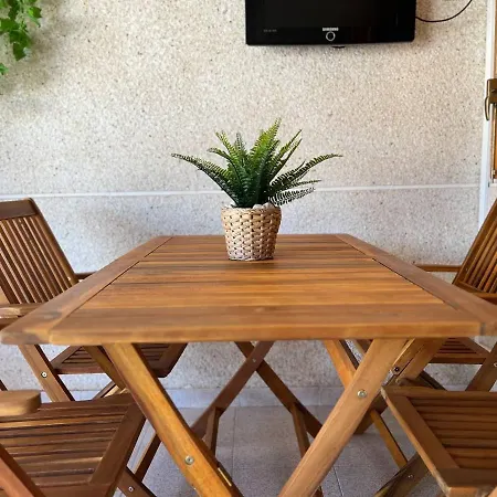 Acogedor Apartamento A Escasos Metros De La Playa Apartment *