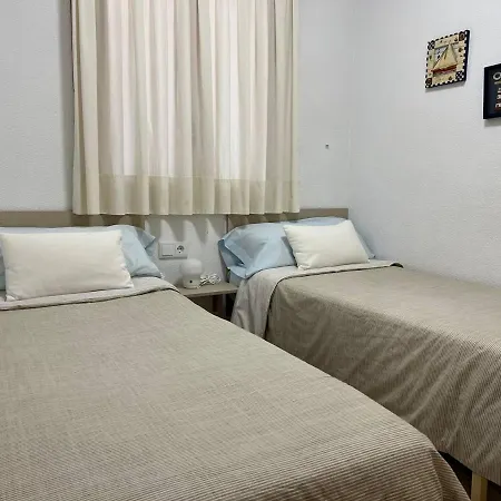 Acogedor Apartamento A Escasos Metros De La Playa Apartment *